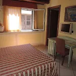 Отель Scaduto 3*